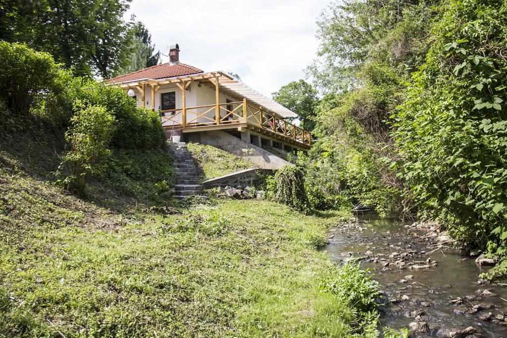 Teraszhaz Zebegeny Villa Exterior photo